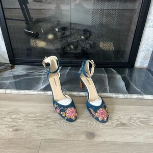 Sundance Teal Heels with Pink and Gold Embroidery